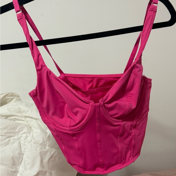 Cute going out tops bundle sizes xs and s cropped - Picture 2 of 9